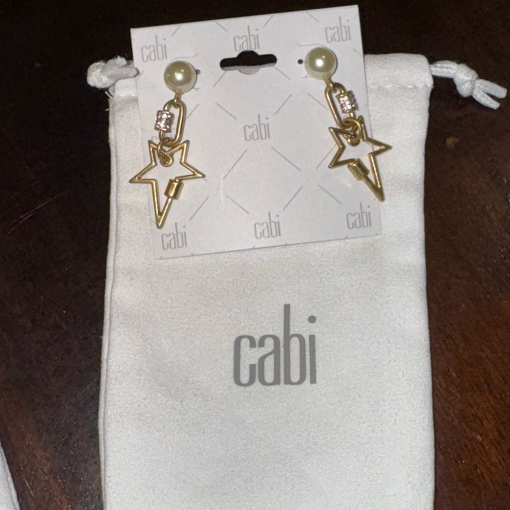 CAbi Gold and White Pearl Super Star Necklace and earrings
Style 6266 - Picture 5 of 5